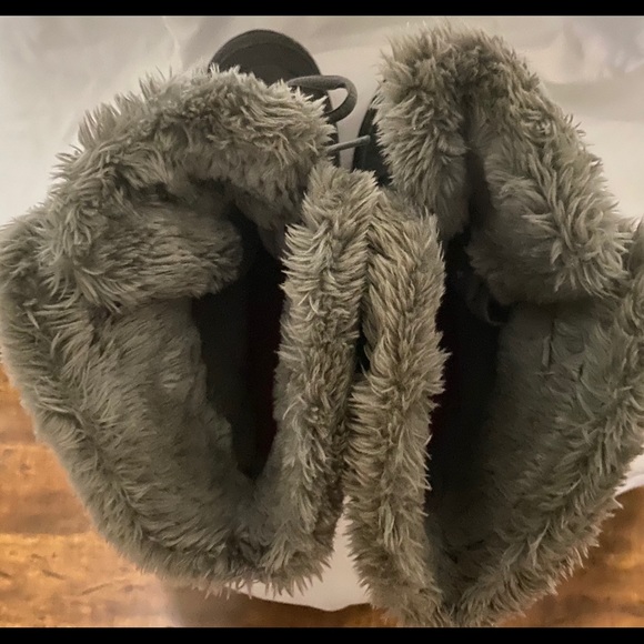 Winter Boot - Picture 9 of 9